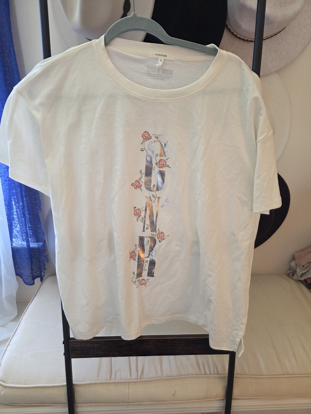 Maurices Short Sleeve Tee with Floral Guns N Roses Size XL